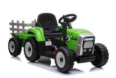 Traktor grün mit Anhänger
